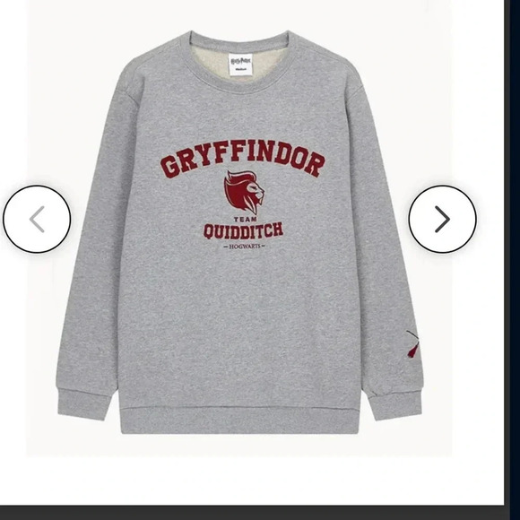 Harry Potter Gryffindor, Team Quidditch Hogwarts Sweatshirt. Used, Size Large! - Picture 7 of 8